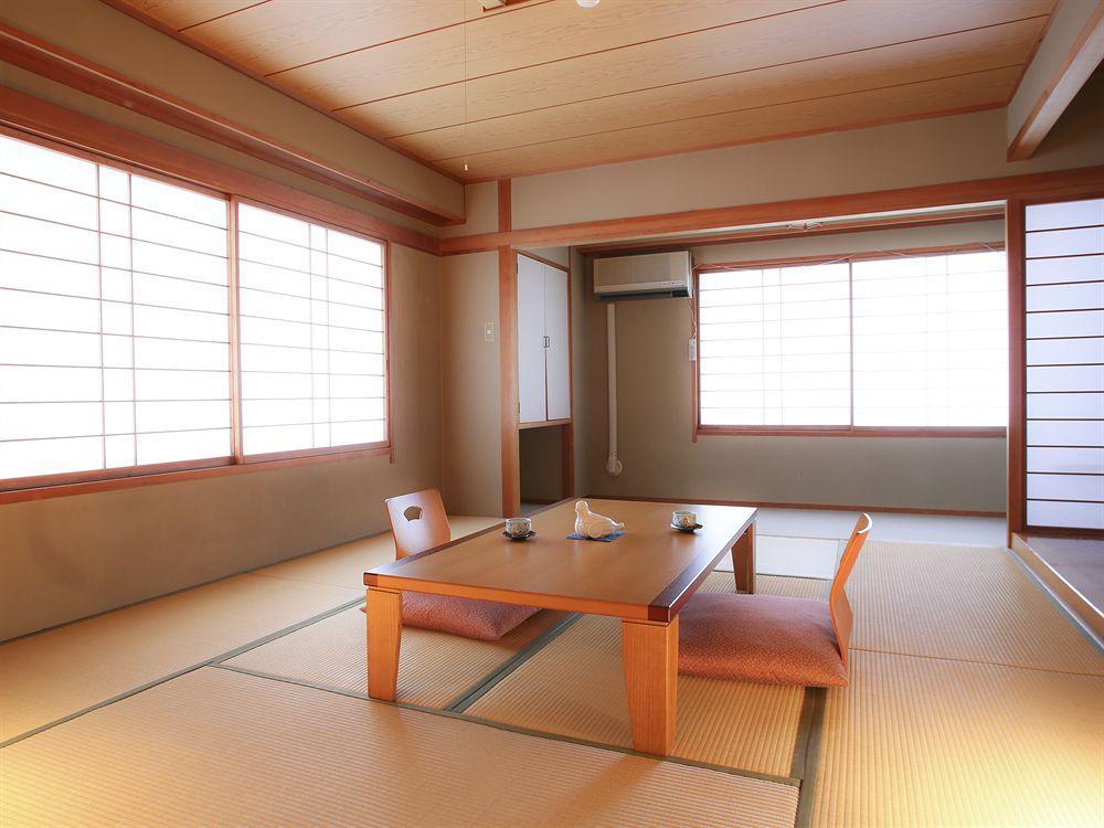 Kawamotoya Hotel Nozawaonsen Exterior photo